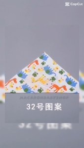 Tatakan liur/tatakan iler bayi celemek bayi/tatakan iler segitiga/slabber bibs