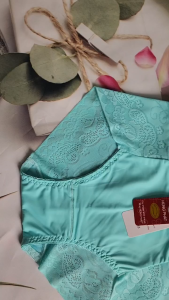 Combo 5 Và 10 Quần Lót Nữ Thun Lạnh Phối Ren Cao Cấp Chất Mềm Mịn Thoáng Mát Không Lộ Đường May Size 50 - 63 Kg [3255]