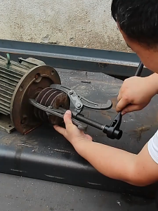 (มีสต็อกพร้อมส่งจากไทย) 3 ขา สามขา 3 นิ้ว 6นิ้ว มีให้เลือก 3 ขนาด ตัวถอดตลับลูกปืนแบบเจาะรูด้านในแบบสามกราม เหล็กดูดลูกปืน สามขา ดูดลูกปืน ดูดมูเล่