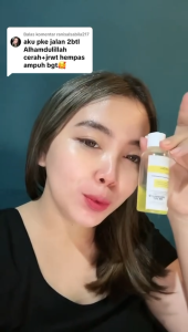 Toner Lemon  60ML  Perawatan wajah Glowing original -Toner pelicin extra lemon Gratis lemon pria/wanita mencerahkan wajah