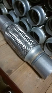 3x8" ถิ่นซีซักระหว่าง 2 ชั้น รูปลักษณ์ 3 นิ้ว ท่ออ่อน 3 นิ้ว สปริง แบบถัก ยกไปยังสแตนเลส