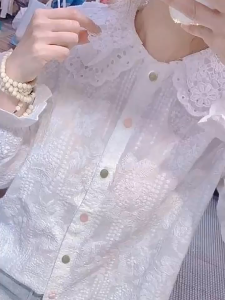 Korea White Blouse Basic Wanita