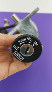 YAMAHA LC135 V1 MAIN SWITCH SET / KUNCI SUIS LOCK COMPLETE SET LC135 V1 MAIN SWITCH 1S7-XH250-00 100% ORI