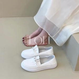 LOEI Marsha Sepatu Sneakers Putih Slip On Wanita Kasual Ootd Kekinian Fashion Korean Style 21011
