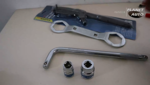 Set Paket Kunci Untuk Membuka CVT Motor Matic Yamaha