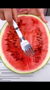 Pisau Garpu Semangka 2in1 Pemotong Semangka Stainless Steel