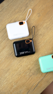 AiVR Y142 LED Display Power Bank Portable Fast Charging 10000mAh Mobile Charger with Cable