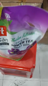 Nước lau sàn Gift hương hoa Iris túi 3.6kg - sàn nhà sạch đẹp