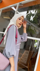 Moonzaya Slingbag Tas Selempang Mahiswara