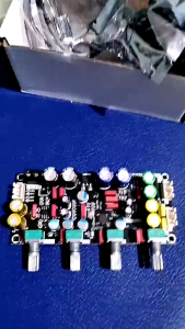 ปรีไมค์ Wuzhi Audio ZK-AMP แก้ไขเสียงเบา เสียงดีและไมค์ไม่หอน เบสหนัก แอมป์จิ๋ว รุ่นใหม่ Ver. รุ่น 3,000 วัน