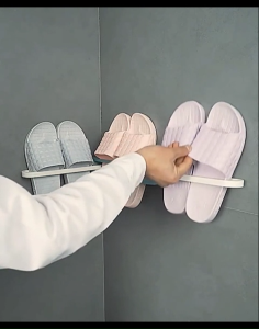 ที่เก็บรองเท้า ที่แขวนรองเท้า ที่วางรองเท้า ที่วางรองเท้าติดผนัง ชั้นวางรองเท้า  ที่เก็บรองเท้าแตะ ติดผนัง พับได้ ไม่เปลืองพื้นที่