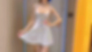 ชุดลูกไม้เซ็กซี่ ชุดสลิปผู้หญิง ตกแต่งโบว์ การออกแบบคอวี ราบรื่นและสะดวกสบาย H9341