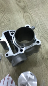 Blok Head Vario 125 & 150: Suku Cadang Motor Racing