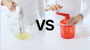 Tupperware Speedy Chef Red Manual Beaters