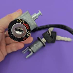 HONDA EX5 DREAM MAIN SWITCH KEY SET 100% ORIGINAL HONDA GENUINE PARTS STARTER SWITCH EX5 DREAM 35010-KVF-M800