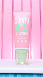 The Daily Glow Sunny Daze Sunscreen 50g | Fragrance-Free | SPF50 PA++++ | No White Cast Sunscreen FDA approved