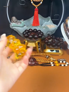 Tượng thần tài pha lê chiêu tài lộc để bàn thờ bàn làm việc cửa hàng trang trí phong thủy tài lộc