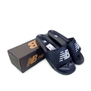 Sandal Slide Casual New Balance Pria Wanita Tipe Selop Slip On Warna Hitam List Putih Grade Premium