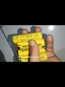 BATERAI Charger BATRE SENTER ELECTRONIK Li-ion NCR 18650 3.7V 6000mAh Warna Kuning