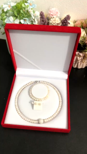 Bộ 3 món ngọc trai tự nhiên nước ngọt. trắng và mã não tròn 8-9mm.