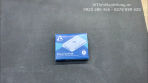 Bộ Hub quạt PWM Arctic 10 cổng 4 pin PWM hỗ trợ đồng bộ tốc độ với CPU Fan.