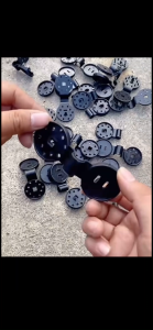 ตัวล็อกแสลน50/100/200ชิ้น คลิปล็อคสแลน ใช้ซ้ำได้ กิ๊บล็อคสแลน ตัวหนีบสแลน+รูรอดเชือกทำหลังคากันแสง คลิปยึดแสลน คลิปยึดแสลน ตัวล็อคสแลน