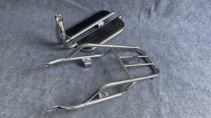 Baga Sau Kèm Gác Chân Suzuki Gn125