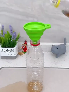 Kitchen Home Small Funnel: Food Grade Silicone Folding Telescopic Funnel