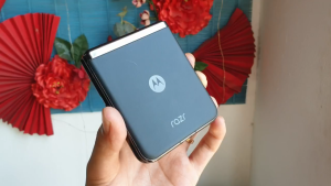 Điện Thoại Motorola Razr 40 Ultra 5G ( razr Plus 2023 ) Snapdragon 8+Gen 1  2 màn hình cực chất | Playmobile