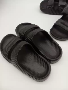 [GS1-736] Sandal Pria Wanita Adilette Sendal Rumah Pasangan Bahan Karet EVA Non-Slip Kamar Mandi Dan Sandal Musim Panas
