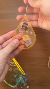 Sticker Gantungan Akrilik DIY Sticker Korea Stiker Momo Viral
