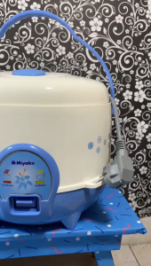 RICE COOKER MIYAKO MCM612 1.2 LITER / MAGIC COM MIYAKO MCM-612