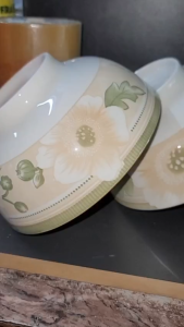 TÔ BẦU GỐM SỨ CAO CẤP HỌA TIẾT HOA SƠN TRÀ – SIZE 8 ( ĐK: 20CM)