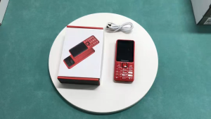 i79 (H6) Elderly 2G Cellphone 2.4Inches TFT Screen 32MB RAM Torch Dual SIM English keyboard Mobile Phone