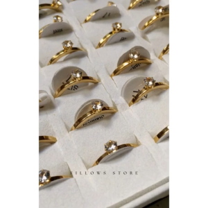 Cincin Diamond Klasik Titanium Aksesoris Wanita Cantik Modis Anti Luntur Terbaru