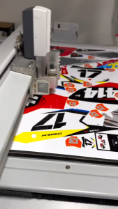 Decal Stiker CRF 150 L Full Body Warna Hitam Ungu Terbaru 2024