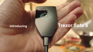 TREZOR Safe 5 (Black Graphite) กระเป๋า Crypto ตัวแทนจำหน่ายอย่างเป็นทางการThailand Official Reseller
