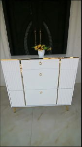 Lemari Sepatu Minimalis & Tertutup: Desain Praktis Untuk Rumah