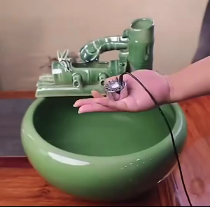 พลาสติกวางเครื่องสร้างหมอก เฉพาะพลาสติก ป้องกันน้ำกระเด็น