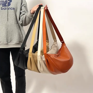 【READY!COD!】Shoulder bag Sling bag Tote bag New arrival tas selempang wanita Tas bahu wanita impor fashion multiguna berkapasitas besar