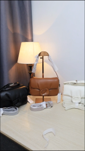 túi kẹp nách + đeo chéo nữ size 21x20x7cm CK2-20271242