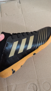 Sepatu Futsal Anak Terbaru Ad-Predator Hitam-emas Size 34-38