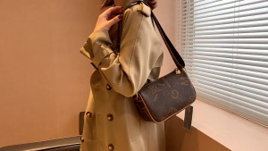 fv88 - Pillow Bag Tas Wanita Tas Kerja Sling Bag Tas Selempang Shoulder Bag Kulit Leather PU Import