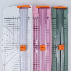 แท่นตัดกระดาษ A4 ที่ตัดกระดาษ แบบรูด เครื่องตัดกระดาษ แท่นตัดกระดาษโรตารี่ แบบดิส รุ่น 853 ใบมีดคม น้ำหนักเบา WorkLife