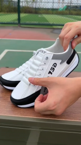 Sepatu Sneakers Pria Wanita Running Sporty Kasual Ringan White Kets Sporty Outdoor Jogging lari
