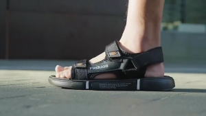 Fashion mens womens sports sandals casual comfortable flat flat thick soles anti-slip anti-odor wear-resistant sandals