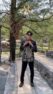 WOUBATIK - Kemeja Batik Sanggit Slimfit Lapis Furing KP 245