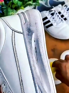 Krim Pemutih Sepatu Dengan Spons Kuning 2in1/Krim Pembersih Sepatu Krim Serbaguna