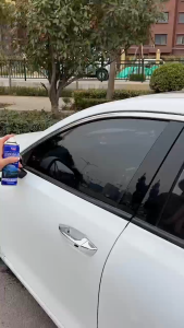 น้ำยาเช็ดกระจก สเปย์โฟมทำความสะอาดกระจก น้ำยาเคลือบกระจก (300ml.) สเปร์ยเช็ดกระจก น้ำยาเช็ดกระจกและพื้นผิว ลดความมัน สามารถนำไปทำความสะอาดกระจก โฟมกำจัดน้ำมัน ขจัดคราบ กำจัดฝุ่น