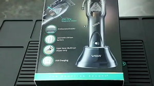 VGR V-653 Professional Hair Clipper RPM 9000 Magnetic Motor Cordless Hair Trimmer With DLC Coating Blade Charging Base